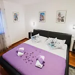 アパート Penthouse Priuli